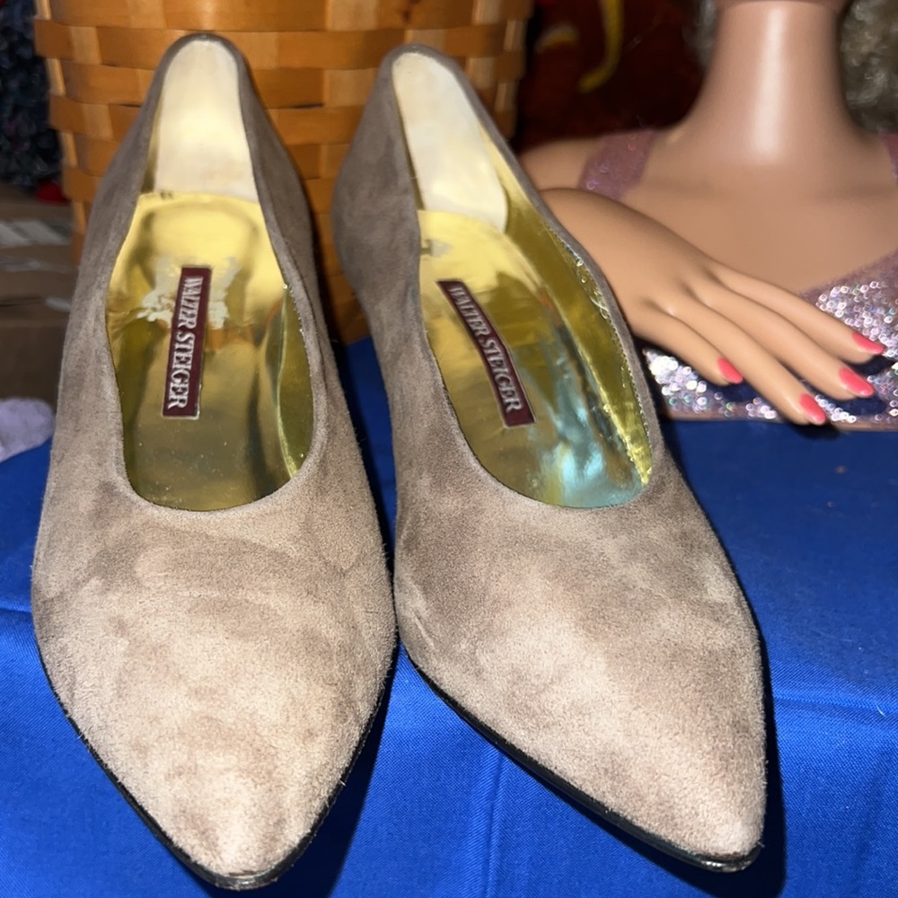 Walter Steiger Tan Suede Shoes